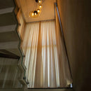 Cortina Gaze de Linho Com Forro de Microfibra Para Trilho Suiço Max Simples