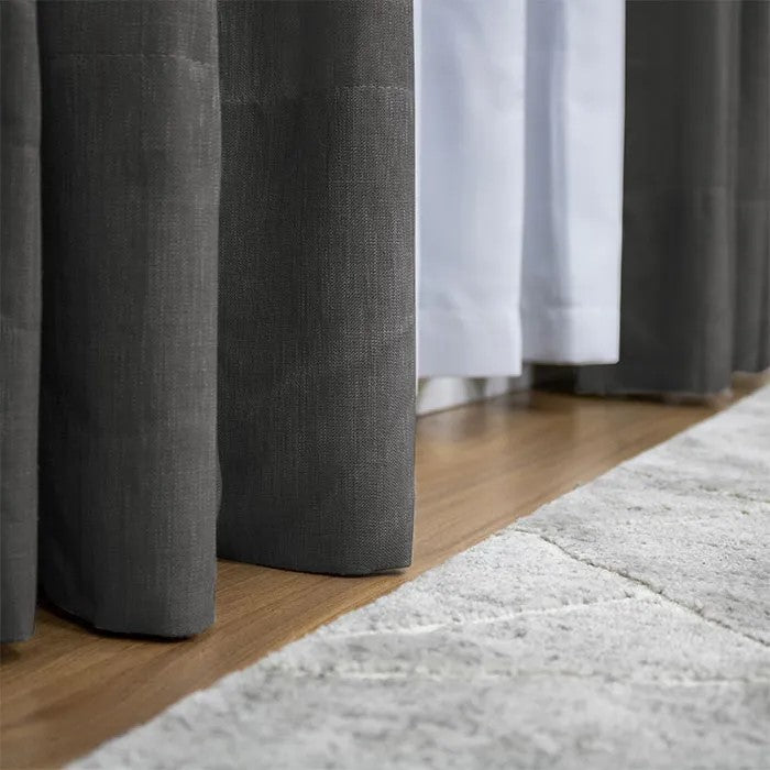 Cortina Gaze de Linho Com Blackout Para Trilho Suiço Simples