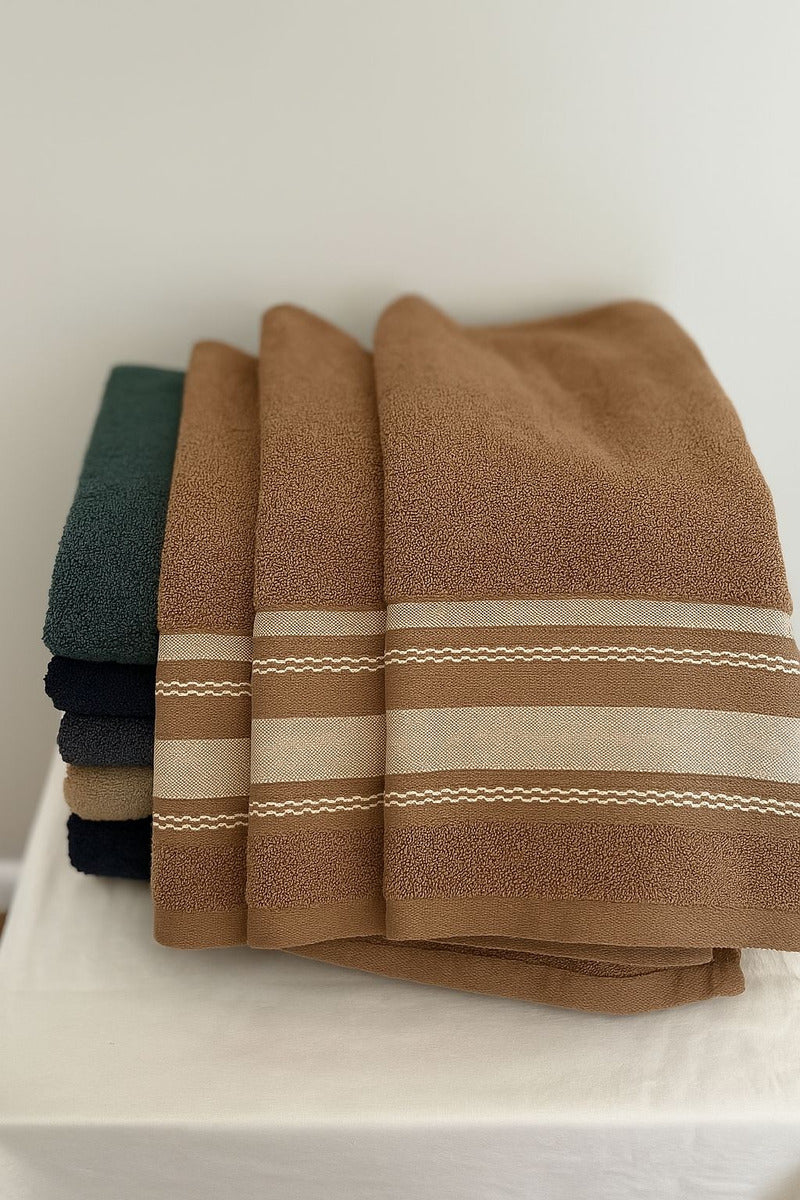 Talha de banho 1,35 X 0,65 KaKi